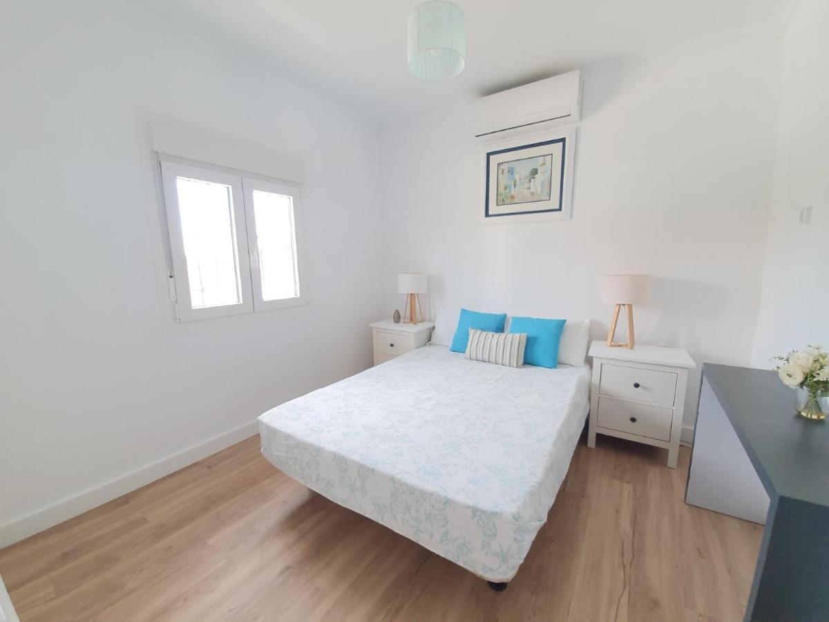 Beautiful 5 Bedroom Villa, Sea Views, Private Pool, Estepona Newly Refurbished Екстер'єр фото